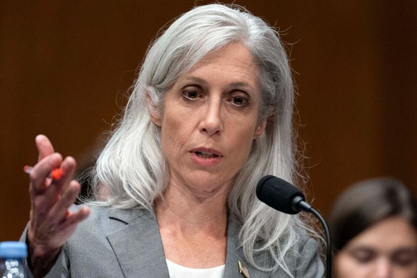 CDC'nin eski direktörü Monarez, 'aşı' anlaşmazlığı sonrasında kovulduğunu açıkladı