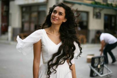 Hande Doğandemir evleniyor