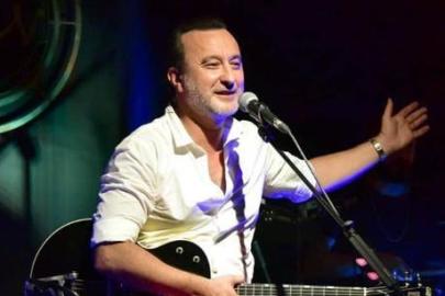 SON DAKİKA MAGAZİN HABERLERİ: Nev öldü mü? Ünlü şarkıcı Nev neden öldü, hastalığı neydi, kaç yaşındaydı?